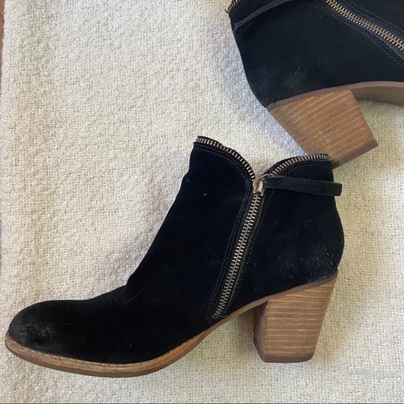 DOLCE VITA JANA BLACK SUEDE BOOTIES SIZE 7.5 - Picture 7 of 10